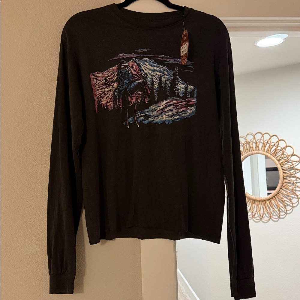 NWT American Highway long sleeve, women’s medium